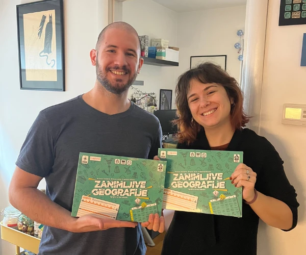 Društvena igra Zanimljive Geografije za drušvo i okupljanje